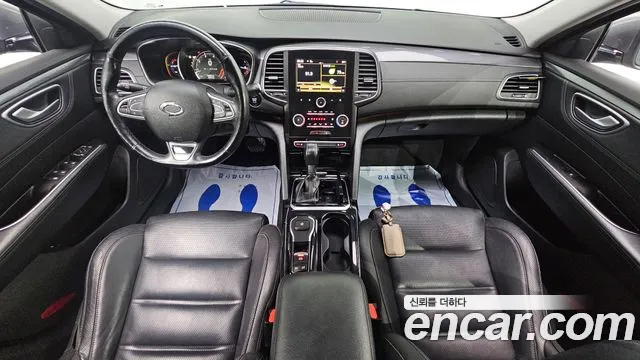 Renault Megane 2017 thumb 12