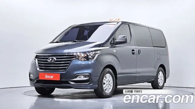 Hyundai Starex 2018 thumb 3