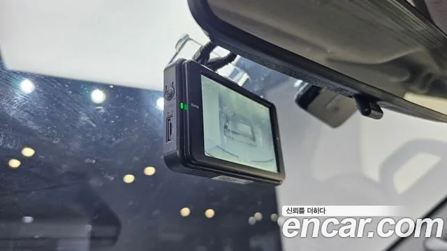 Hyundai Starex 2018 thumb 2