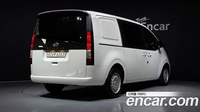 Hyundai Staria 2022 thumb 12