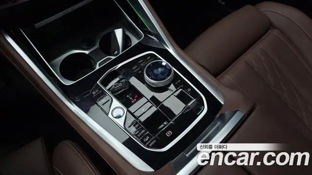 BMW X6 2025 thumb 10