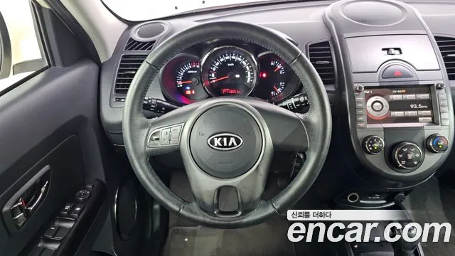 Kia Soul 2010 thumb 10