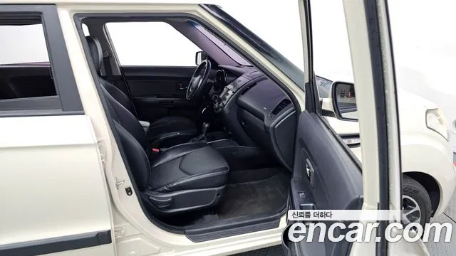 Kia Soul 2010 thumb 4