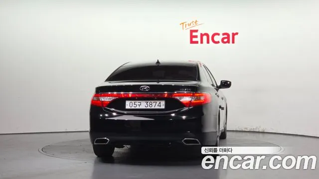 Hyundai Grandeur 2015 thumb 5