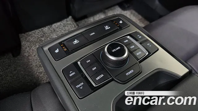 Hyundai Genesis 2014 thumb 12