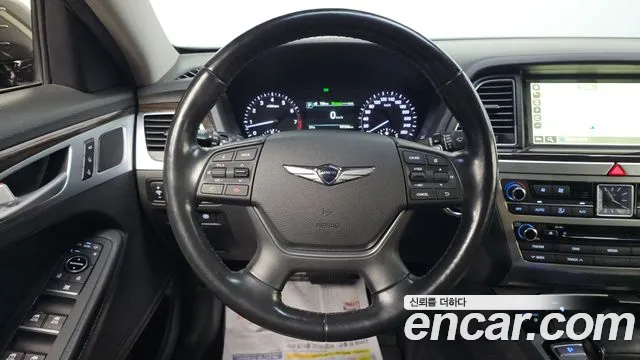 Genesis G80 2017 thumb 4