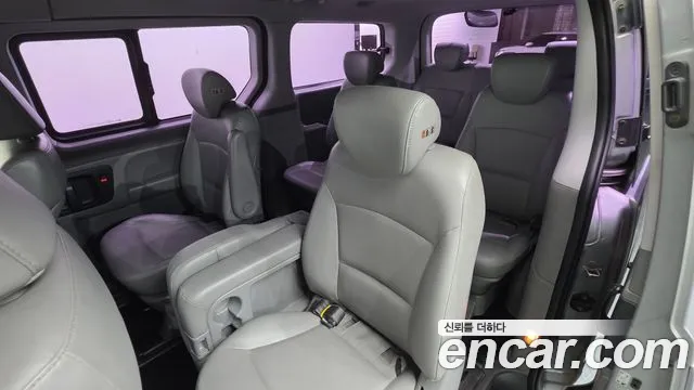 Hyundai Starex 2015 thumb 9