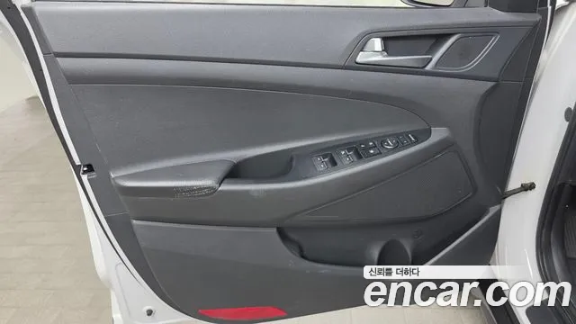 Hyundai Tucson 2016 thumb 12