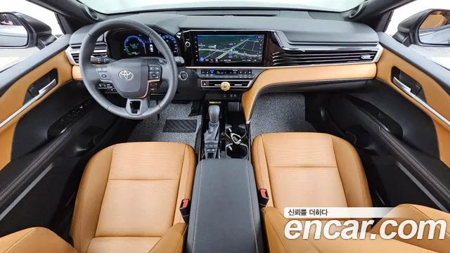 Toyota Camry 2025 thumb 8