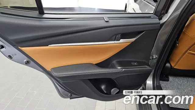 Toyota Camry 2025 thumb 12