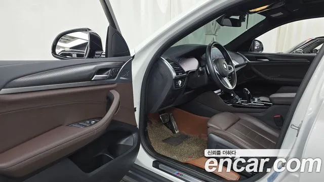 BMW X4 2021 thumb 9