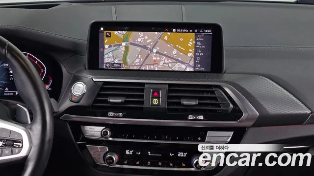 BMW X4 2021 thumb 4