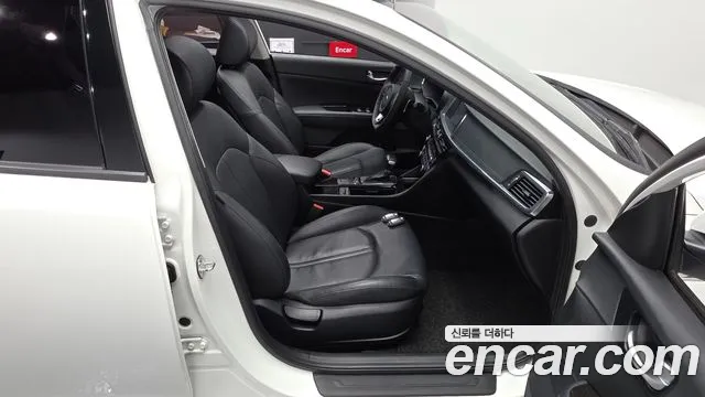 Kia K5 2016 thumb 4