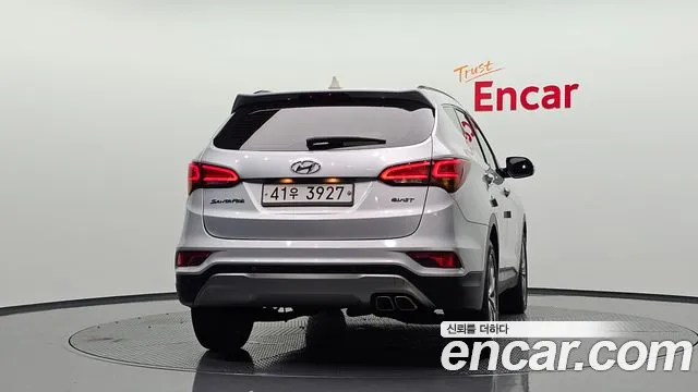 Hyundai Santa Fe 2017 thumb 3