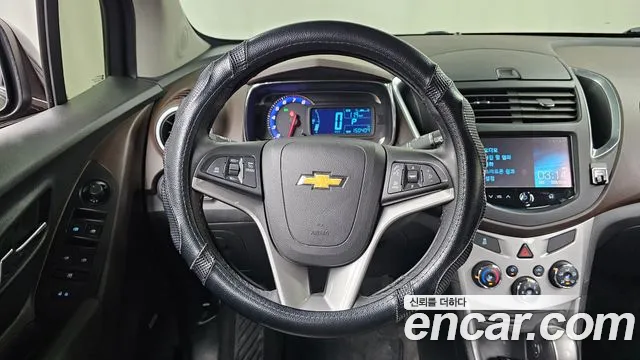 Chevrolet Tracker 2014 thumb 12
