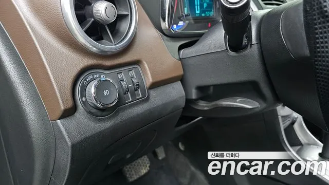 Chevrolet Tracker 2014 thumb 4
