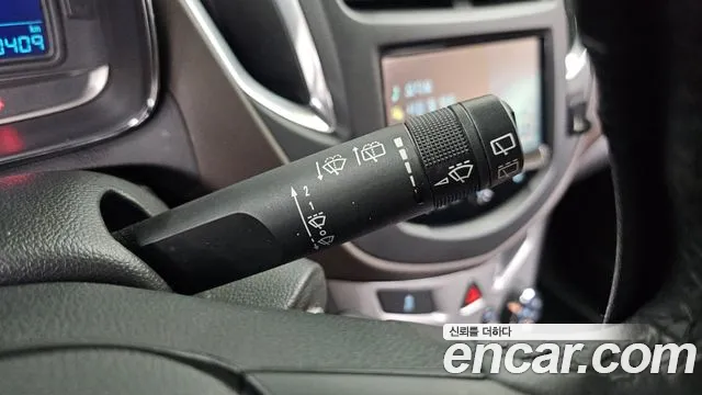Chevrolet Tracker 2014 thumb 8