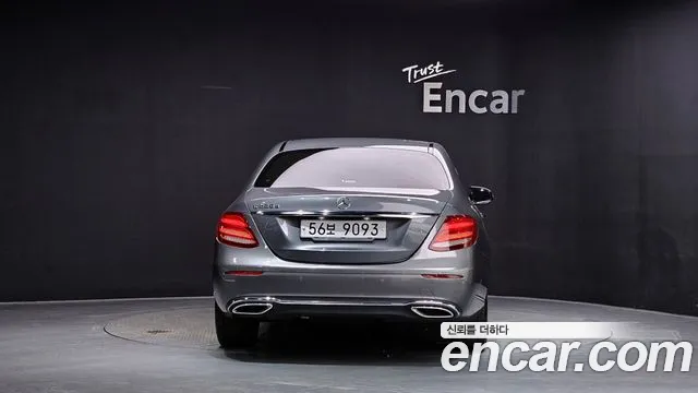 Mercedes-Benz E-Класс 2019 thumb 3