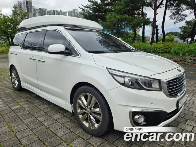 Kia Carnival 2015 thumb 7