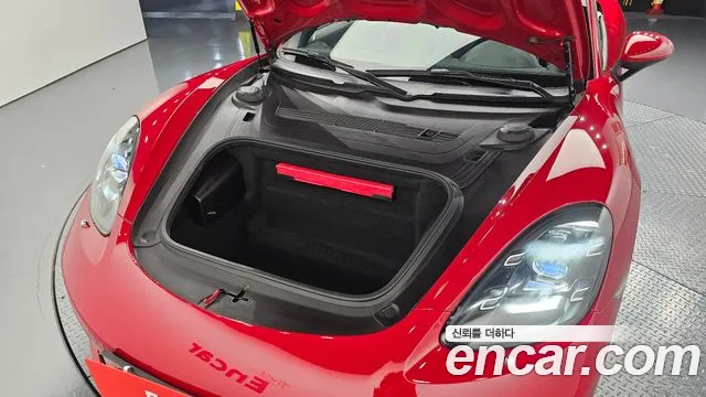 Porsche Cayman 2017 thumb 12