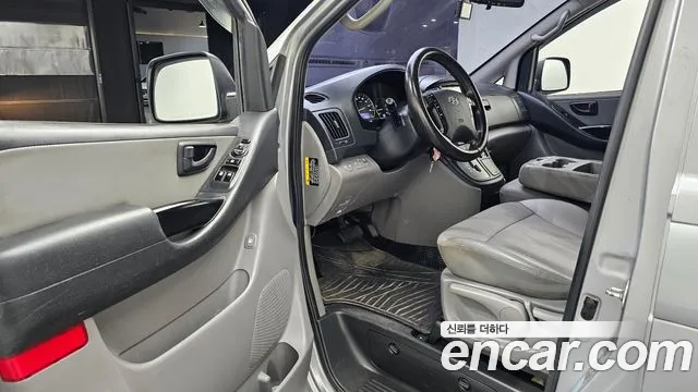 Hyundai Starex 2018 thumb 6