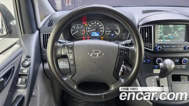 Hyundai Starex 2018 thumb 5
