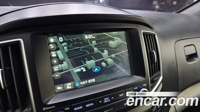 Hyundai Starex 2018 thumb 3
