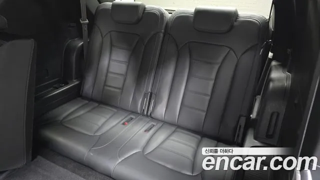 KG_Mobility_Ssangyong Rexton 2018 thumb 12