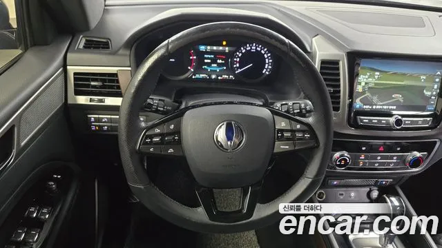 KG_Mobility_Ssangyong Rexton 2018 thumb 5
