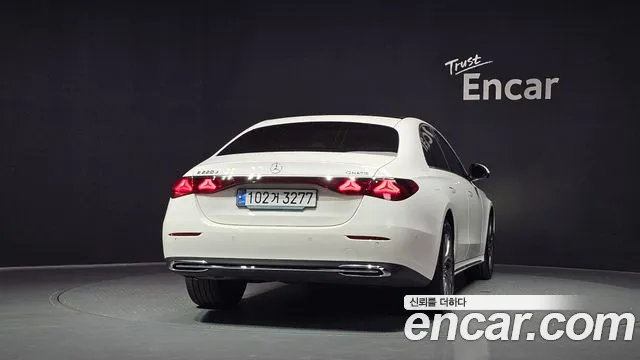 Mercedes-Benz E-Класс 2024 thumb 5