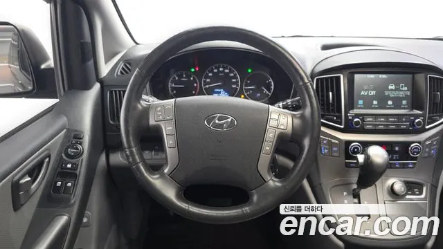 Hyundai Starex 2020 thumb 9