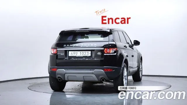Land Rover Range Rover Evoque 2015 thumb 12
