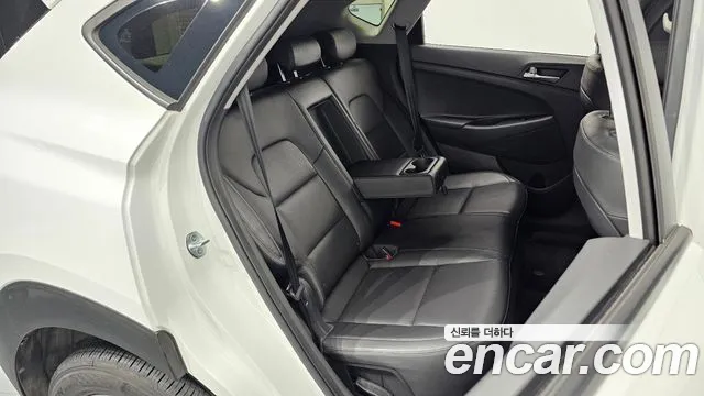 Hyundai Tucson 2015 thumb 9