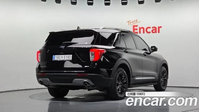 Ford Explorer 2020 thumb 7