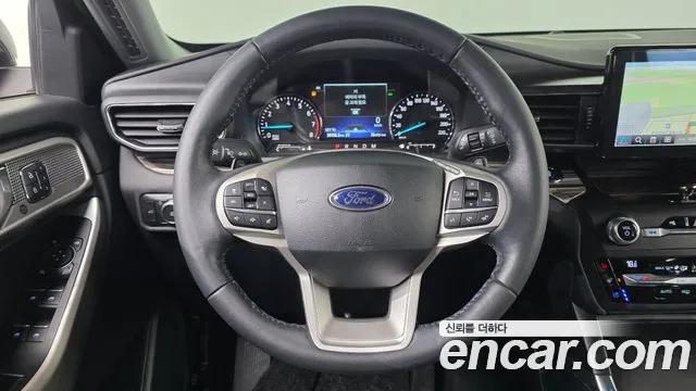 Ford Explorer 2020 thumb 8