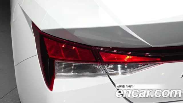 Hyundai Avante 2023 thumb 8