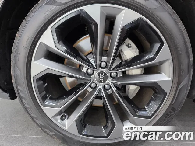 Audi Q7 2026 thumb 8