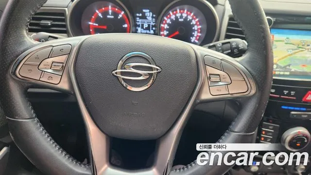 KG_Mobility_Ssangyong TIBOLI 2016 thumb 12