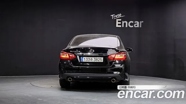 Nissan Altima 2016 thumb 12
