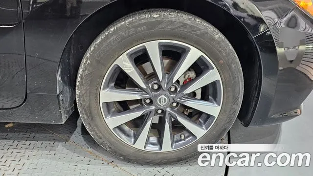 Nissan Altima 2016 thumb 2