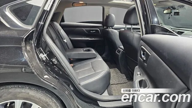 Nissan Altima 2016 thumb 3