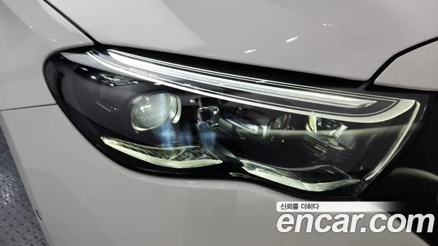 Mercedes-Benz E-Класс 2025 thumb 2