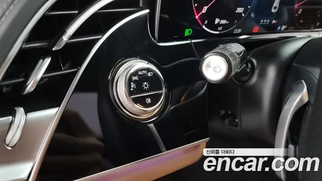 Mercedes-Benz E-Класс 2025 thumb 4