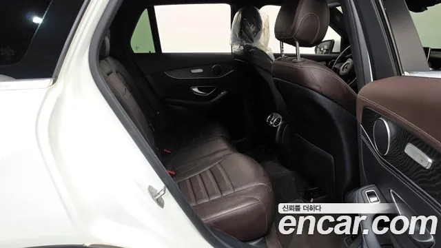Mercedes-Benz GLC 2017 thumb 8