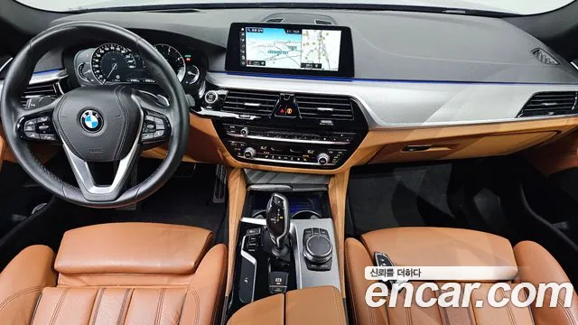 BMW 5 серии 2017 thumb 11