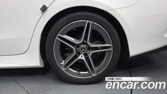 Mercedes-Benz CLS-Class 2020 thumb 10