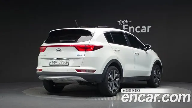 Kia Sportage 2016 thumb 11