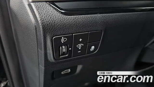 Kia K5 2024 thumb 10