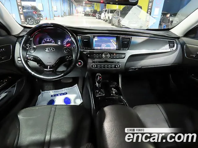 Kia K9 2013 thumb 8