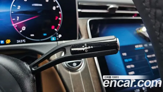 Mercedes-Benz E-Класс 2024 thumb 9